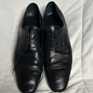 Louis Vuitton Black Leather Oxfords